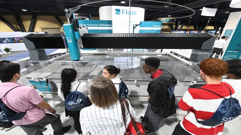 WESTEC 2019 - Students exploring manufacturing careers.jpg